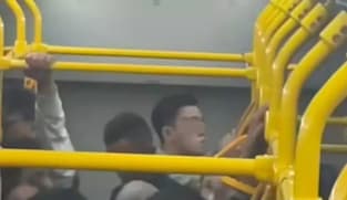 Penumpang masturbasi di Transjakarta diteriaki, langsung ditangkap, dan diserahkan ke polisi