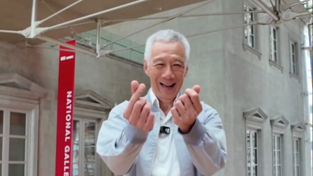 李资政趁青年节到国家美术馆打卡 吁年轻人培养兴趣爱好