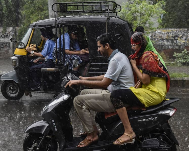 Heavy rains, lightning kill at least 36 in northern India