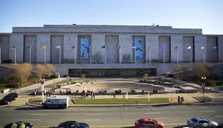 US to probe Smithsonian museums to remove 'partisan narratives'
