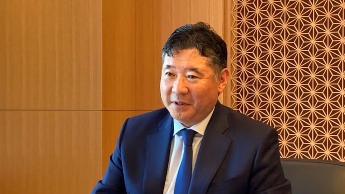 Mizuho executive calls for speedier BOJ bond tapering as rate hike pace may hit snag - Channel News Asia (Picture 1)