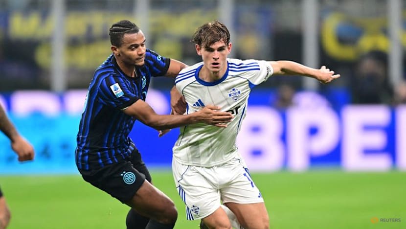 Inter go top with 4-0 thumping of in-form Como