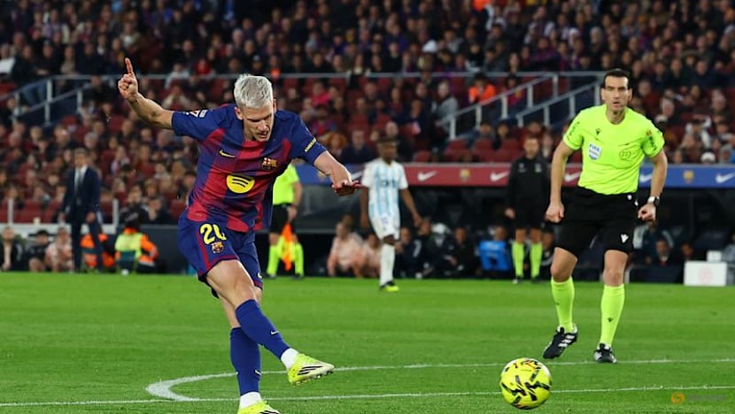 Yamal nets spectacular volley as Barcelona sink Oviedo to reclaim LaLiga lead