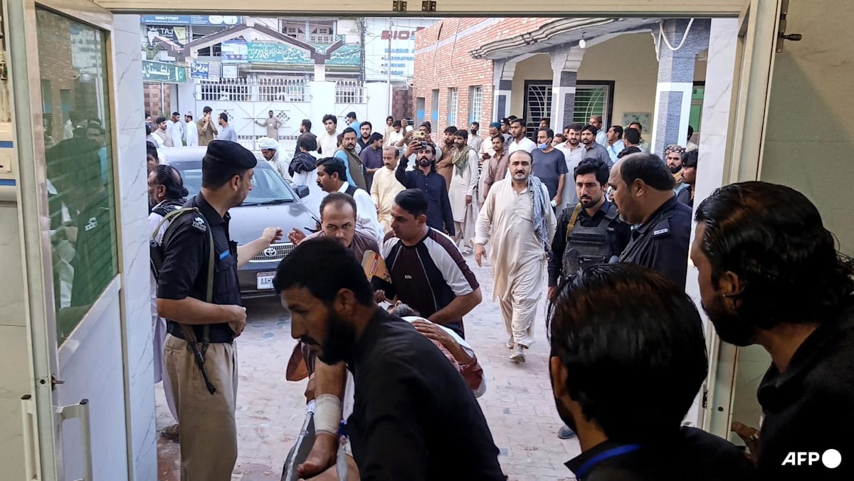 Gunmen target ambulance in Pakistan after suicide bombing at checkpoint killed 12 - CNA