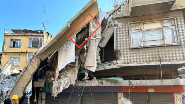 “狮心行动”救援团队 再从土耳其地震废墟救出一男