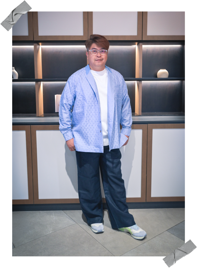 LOVE 972 DJ 江坚文 服装改造后