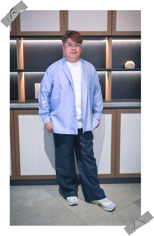 LOVE 972 DJ 江坚文 服装改造后