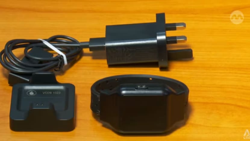 Jabatan Penjara SG lancar tag GPS baharu bagi banduan jalani hukuman masyarakat