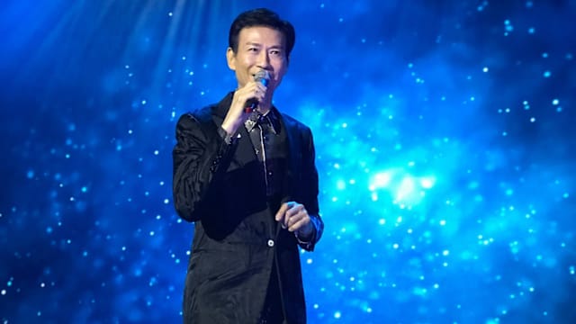久未公开露面，郑少秋亲揭近况