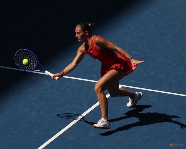 Noskova battles past Kostyuk to reach US Open quarters