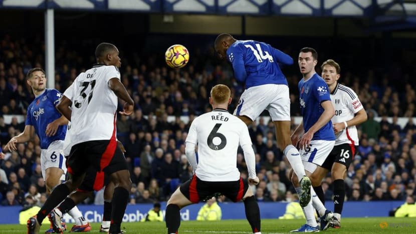 Everton substitute Beto snatches injury-time draw against Fulham