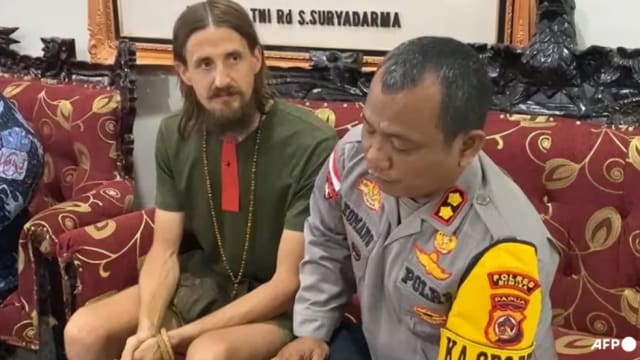 被印尼武装分离主义份子绑架的新西兰籍飞机师获释
