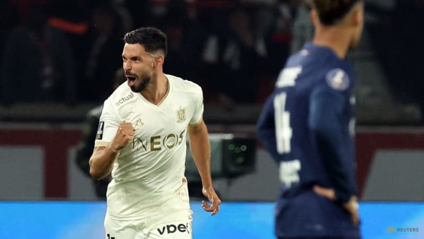 Clinical Nice hand champions PSG first Ligue 1 defeat of the season