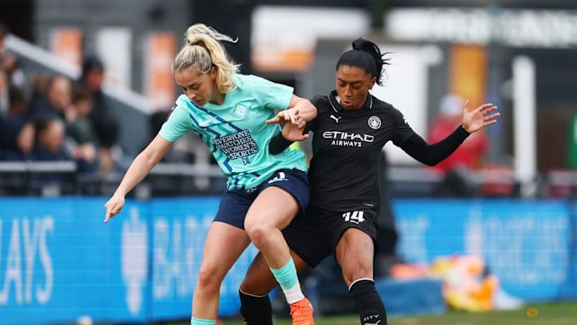 Man City go nine points clear in WSL after 2-1 win over London City