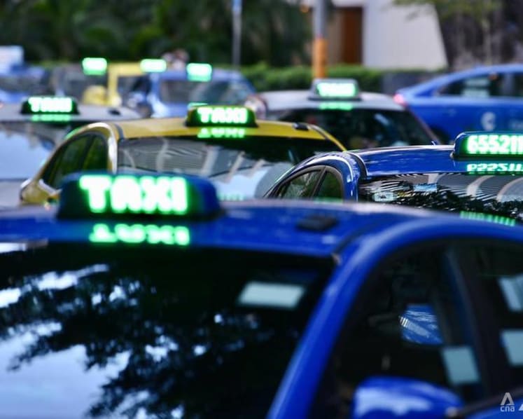 Taxi drivers fined, stripped of licence for overcharging passengers at MBS, Changi Airport