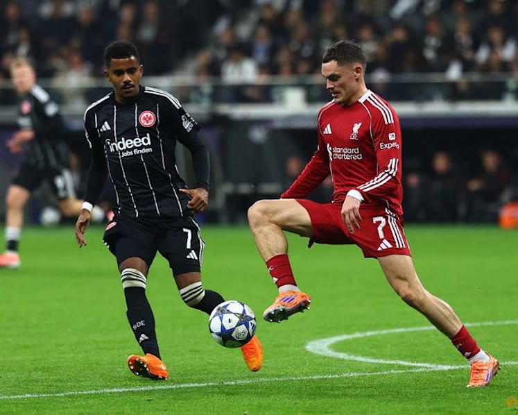 Liverpool end poor run with 5-1 thrashing of Frankfurt