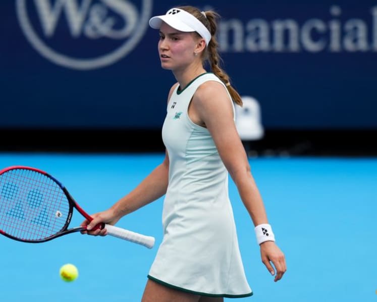 Rybakina on track to recover from injury and play at US Open