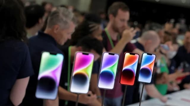 苹果iPhone 14需求低 富士康拆除部分生产线 
