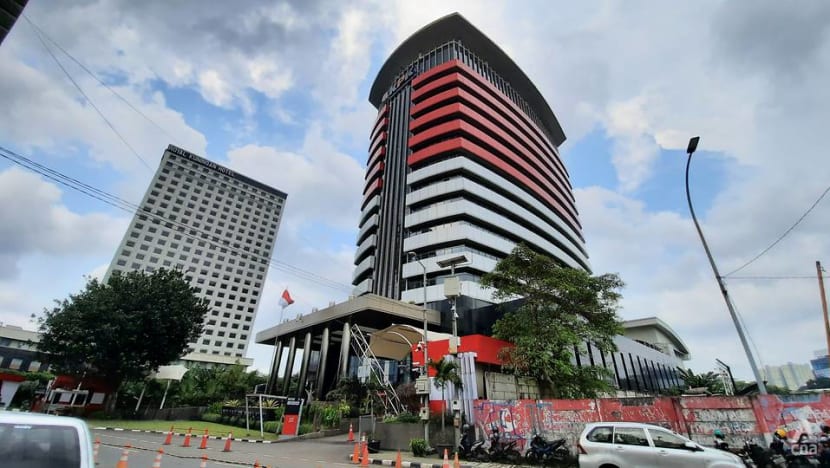 Indonesian law enforcers welcome extradition treaty with Singapore, say it helps fight corruption Indonesian law enforcers welcome extradition treaty with Singapore, say it helps fight corruption