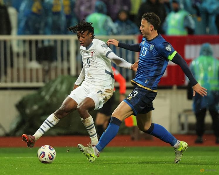 Switzerland seal World Cup place despite Kosovo fightback