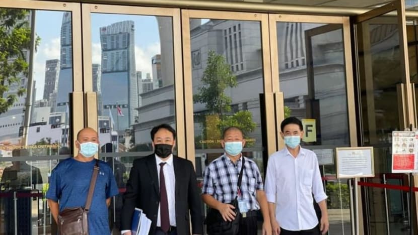 Perbicaraan SBS Transit: Hakim minta pengesahan bekas pemandu bas Perbicaraan SBS Transit: Hakim minta pengesahan bekas pemandu bas