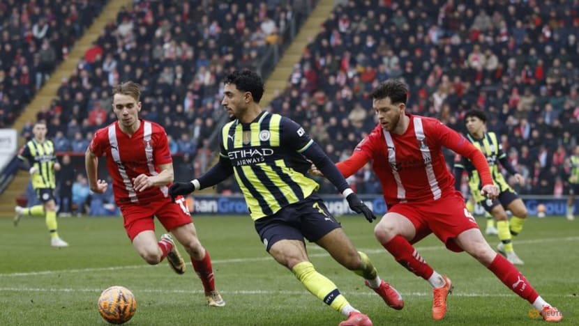 Man City survive wonder goal, Chelsea crash out of FA Cup