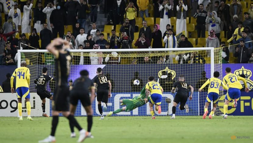 Late Ounas penalty secures Al-Sadd's progress to last 16 of Asian Champions League