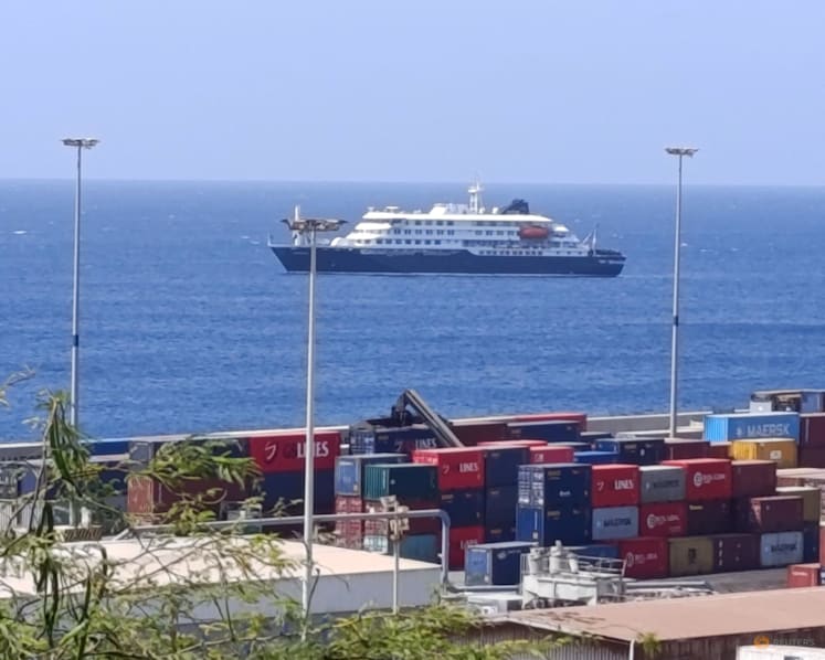 Evacuations planned as suspected hantavirus outbreak traps 150 on cruise ship off Cape Verde