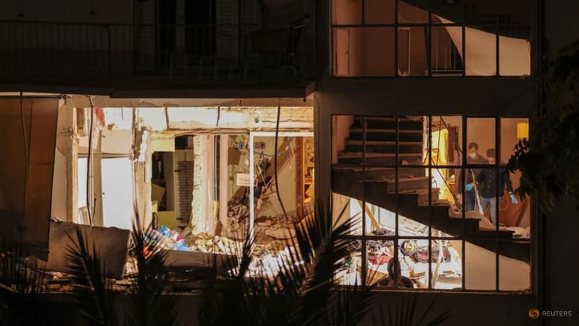 Athens blast caused by homemade bomb, guerrillas suspected, say police officials