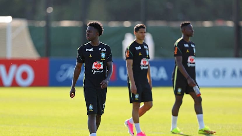 Bruised Brazil face Morocco in heavyweight World Cup opener