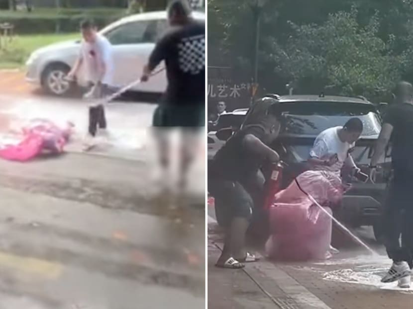 Viral videos show bridesmaids in Shandong, China cowering and collapsing on the ground as a group of men relentlessly sprayed them with fire extinguishers. Viral videos show bridesmaids in Shandong, China cowering and collapsing on the ground as a group of men relentlessly sprayed them with fire extinguishers.