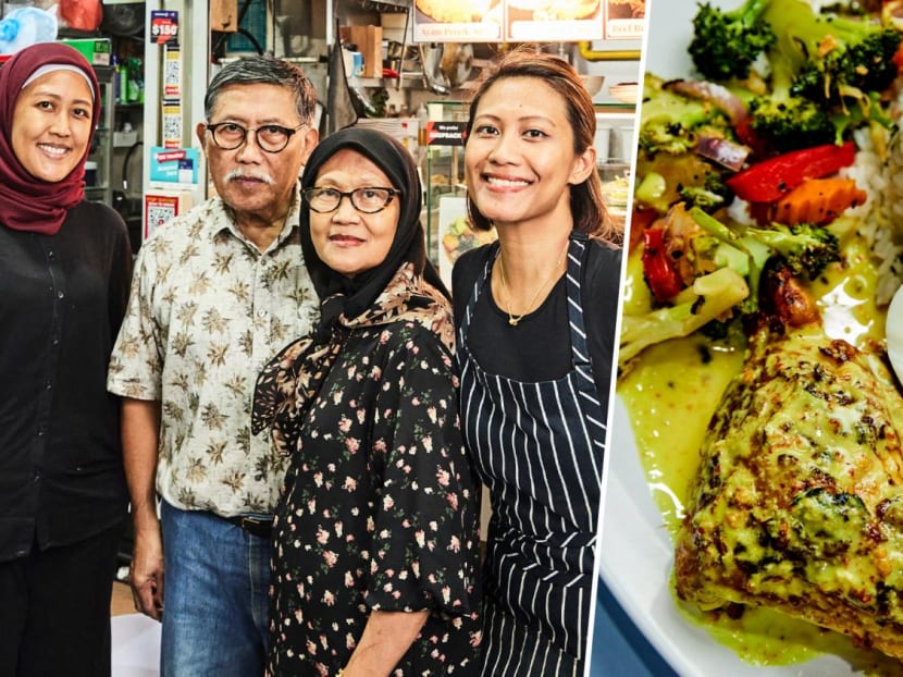 Hard-To-Find Nasi Ulam With Spiced Chicken At Hip Hawker Stall In Amoy St Food Centre