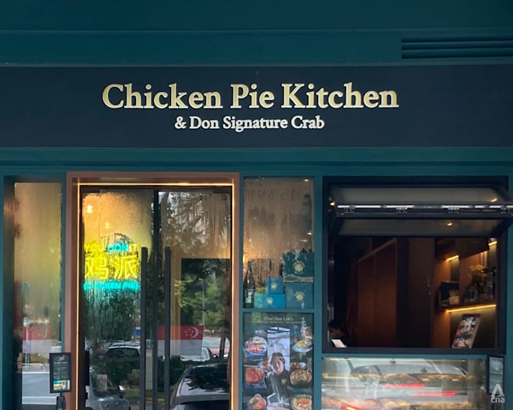 Inspection at chicken pie shop 'conducted appropriately', says MOM after accusations of aggressive behaviour