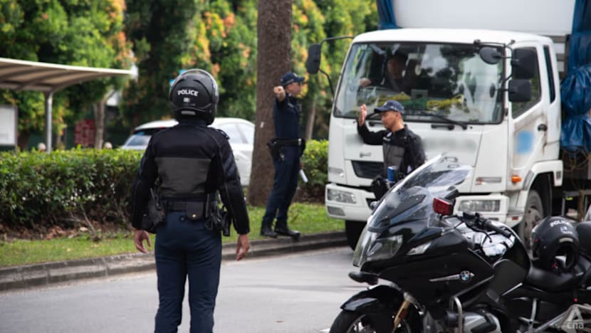 Pemilik lori gagal pasang pengehad kelajuan boleh dikenakan denda maksimum S$10,000