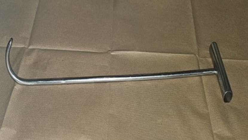 Man arrested for alleged robbery attempt using meat hook