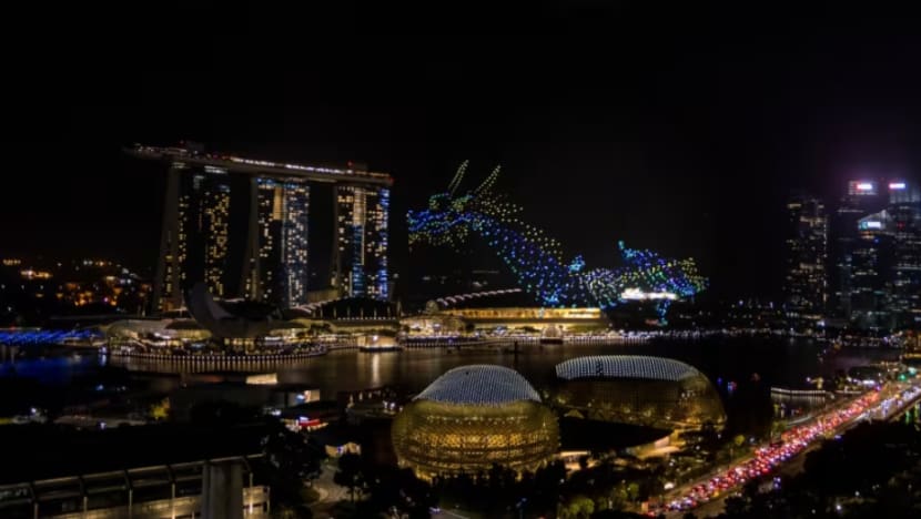 Marina Bay Sands ubah jadual pertunjukan dron naga berikutan kebimbangan keselamatan pengunjung Marina Bay Sands ubah jadual pertunjukan dron naga berikutan kebimbangan keselamatan pengunjung