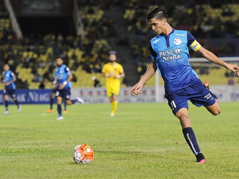 Safuwan Baharudin will play another season with Malaysian police side PDRM this year. Photo: PDRM FA Facebook page