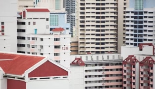 கழக வீடுகளில் வசிப்போர் எண்ணிக்கை - கூடியதா குறைந்ததா?