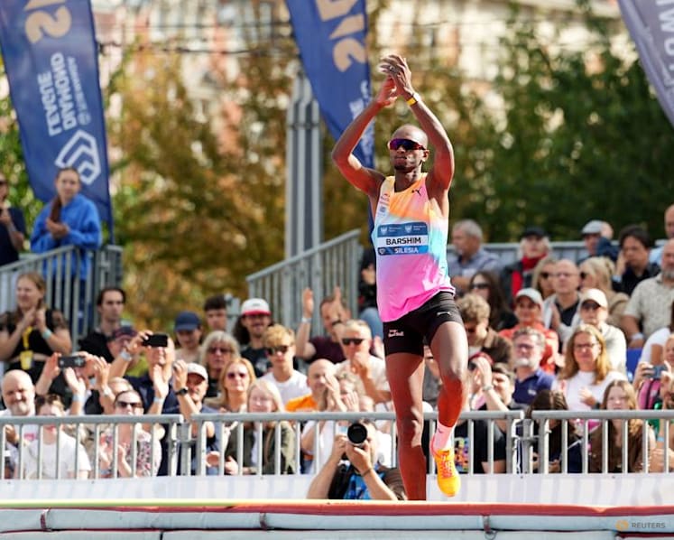 Games-Qatar's Barshim withdraws from high jump final at Asian Games