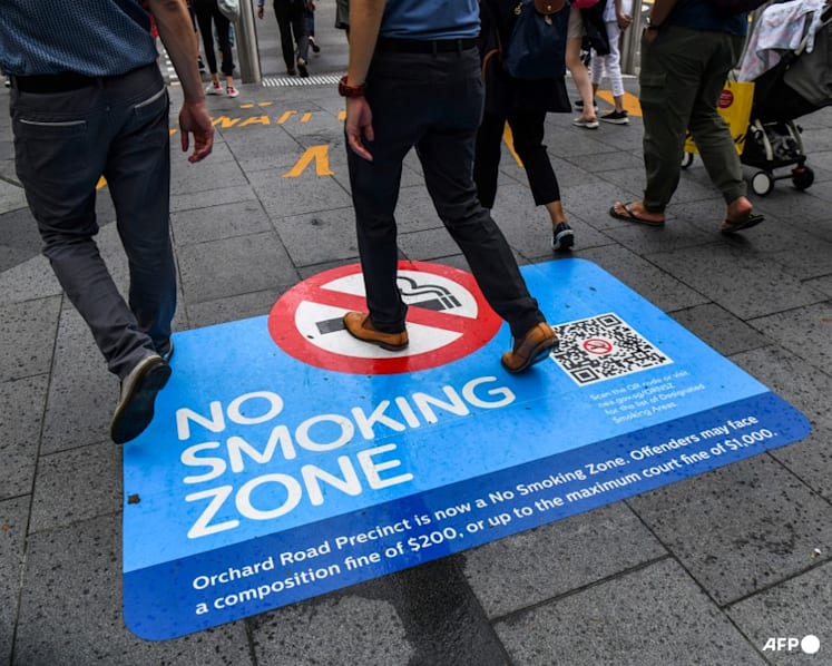 Orchard no-smoking zone expanded to include skate park outside Somerset MRT station