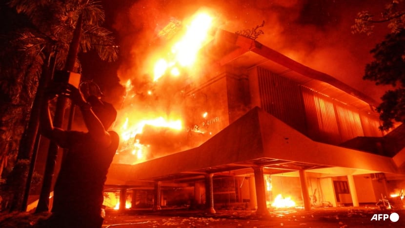 Three killed in blaze during protest in Indonesia's Makassar city Three killed in blaze during protest in Indonesia's Makassar city