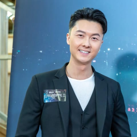 身份揭秘!王浩信原来是新疆人?苦练东北话惊艳网友!