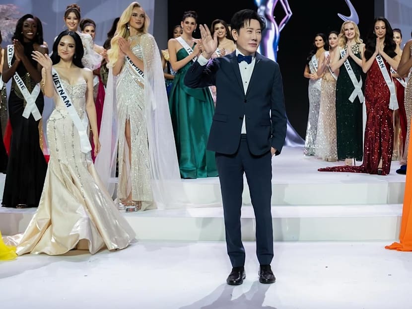 Miss Universe Thailand director Nawat Itsaragrisil apologises for controversy, claims he said 'damage', not 'dumb head'
