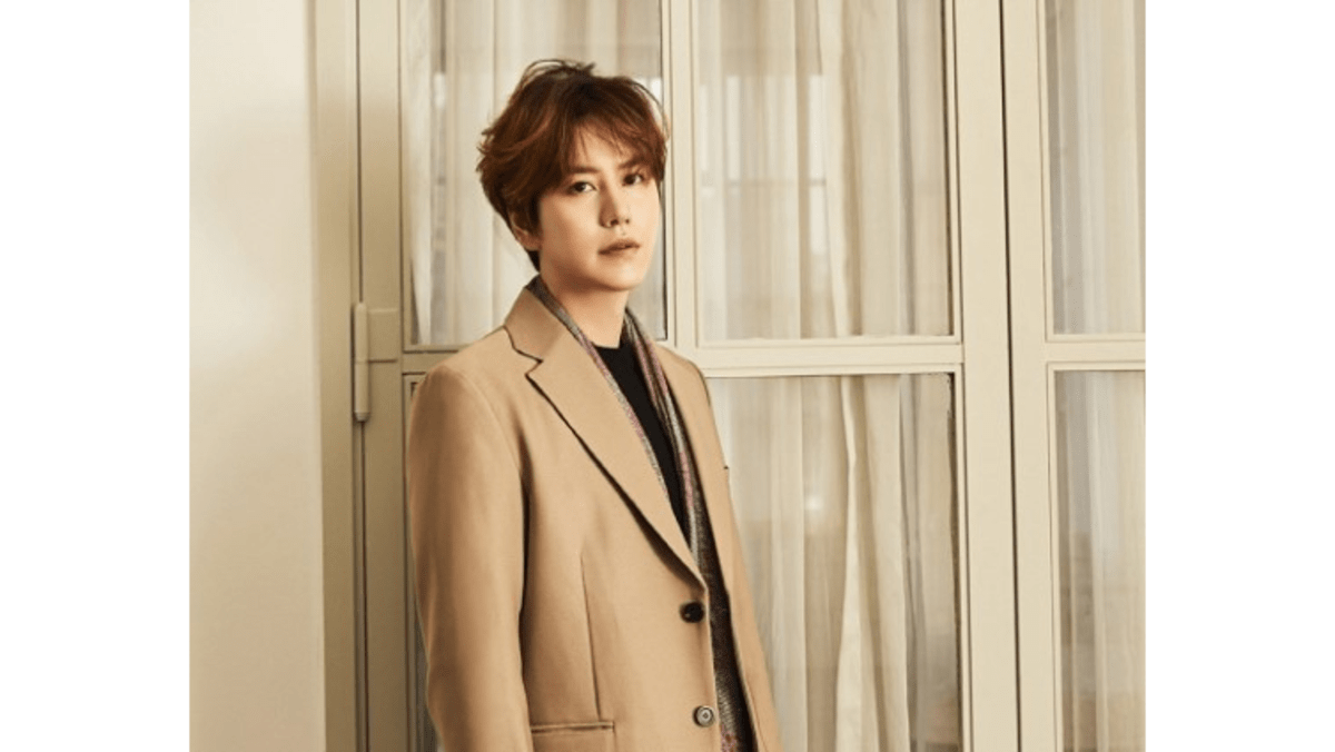 Super Junior′s Kyuhyun Tops Oricon Chart with ′One Voice
