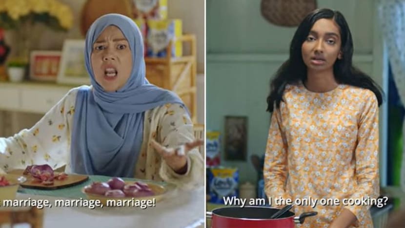 Iklan raya Julie's Biscuits tular; persoal peranan stereotaip wanita