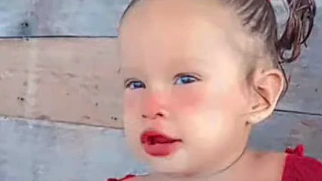 巴西两岁女童失足坠河 遭食人鱼袭击身亡