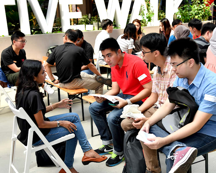 Career mentors to help youths boost job prospects