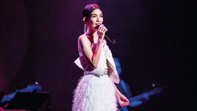 演唱会重提“撞名风波”　郭美美：我其实很难过