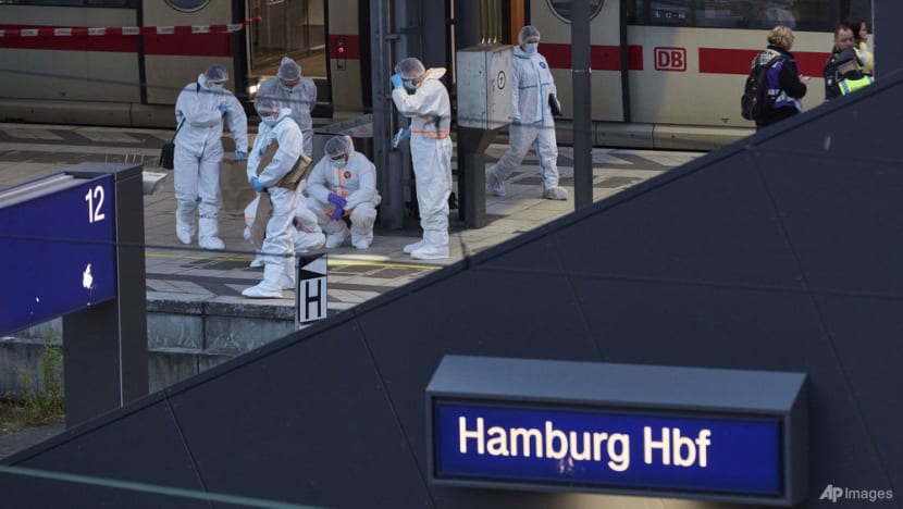 18 injured after stabbing at Hamburg train station in Germany, all in stable condition 18 injured after stabbing at Hamburg train station in Germany, all in stable condition