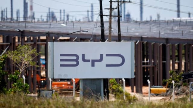巴西当局揭露比亚迪工地中国工人遭奴役 工作条件恶劣